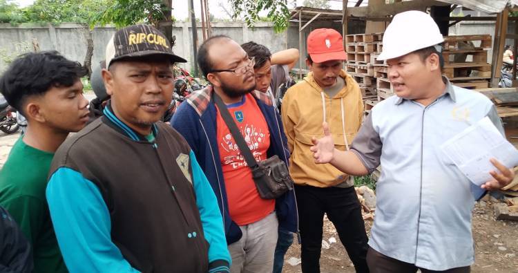Puluhan Pekerja PT Jadimas Unjukras Tuntut Upah Layak