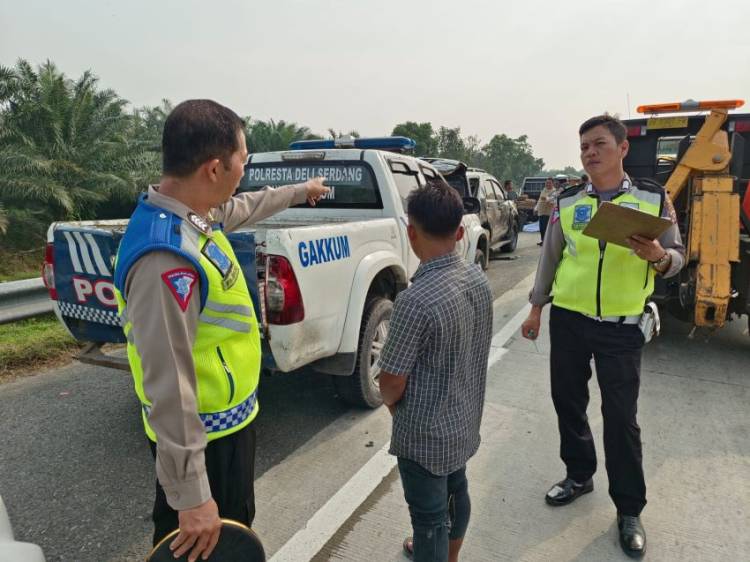 Tabrakan Beruntun Maut, 1 Nyawa Melayang di Tol JMKT