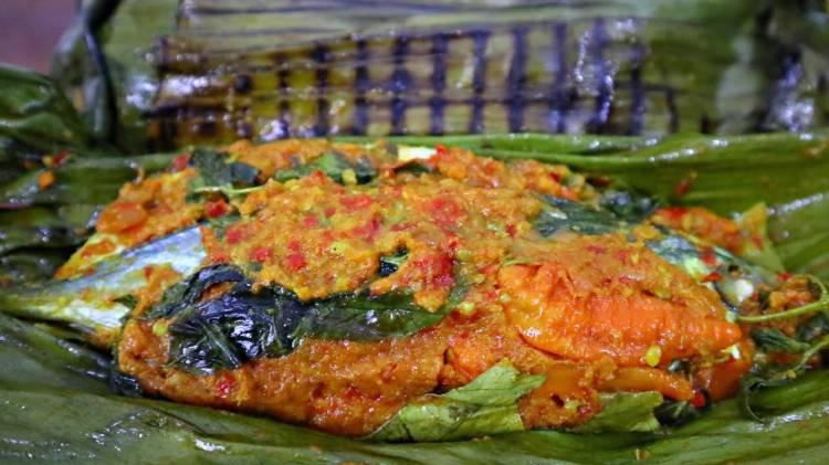 Bikin Menambah Selera Makan, Ini Dia Resep Pepes Ikan Kembung Kemangi yang Patut Kamu Coba!
