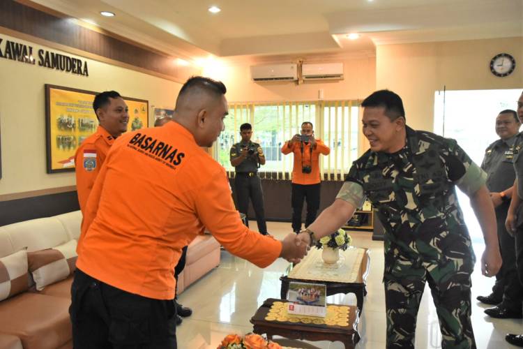 Danrem 023/KS Terima Audiensi Kepala  Basarnas Pulau Nias
