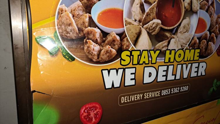 Gerobak Jual Bakso Goreng Bandung di Kesawan Dihancuri Genk Motor