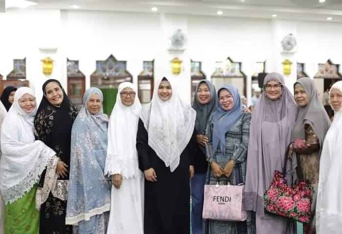 Wabup Madina Peringati Malam Nuzulul Quran di Masjid Agung Nur Ala Nur