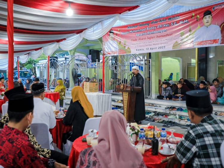 Warga Medan Amplas Antusias Ikuti Safari Ramadan Pemko Medan