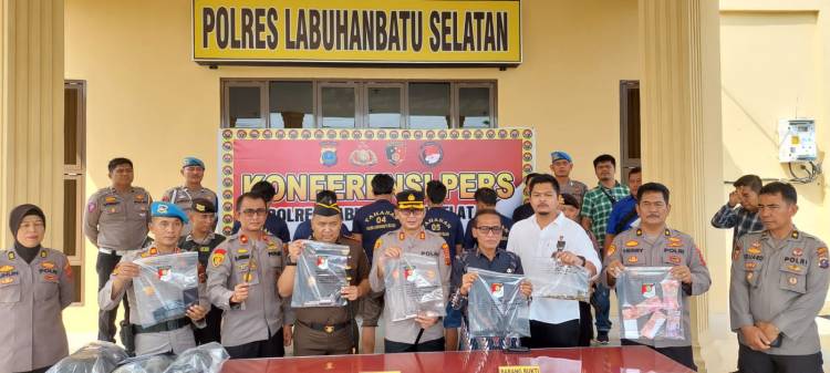 Kawanan Perampok Bersenpi di Labusel, Lima Diamankan Polres Labusel
