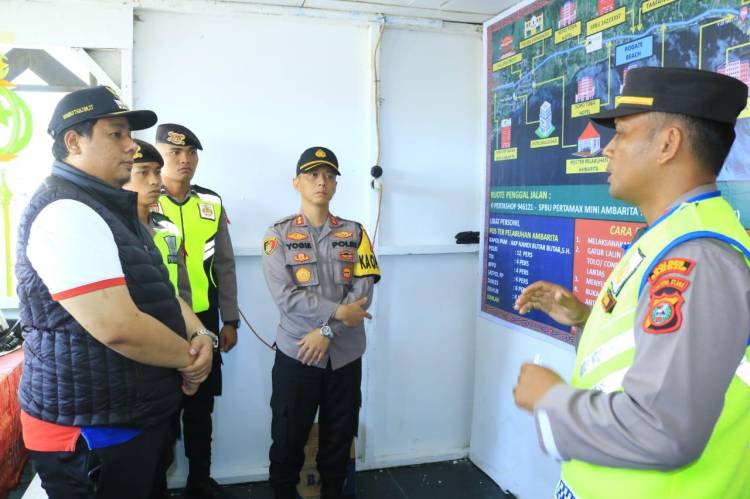 H 1, Bupati dan Wabup Samosir Monitoring Pos Terpadu Operasi Ketupat Toba Tahun 2023