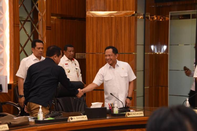 Kepala Bakamla RI Paparkan Penanganan Terhadap Pencari Suaka dan Pengungsi Melalui Laut