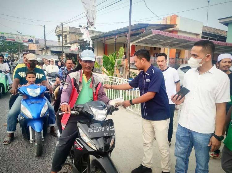 Puasa Ke 25, JMSI Batu Bara Tebar Kebaikan Bersama Berbagi Takjil Ramadhan
