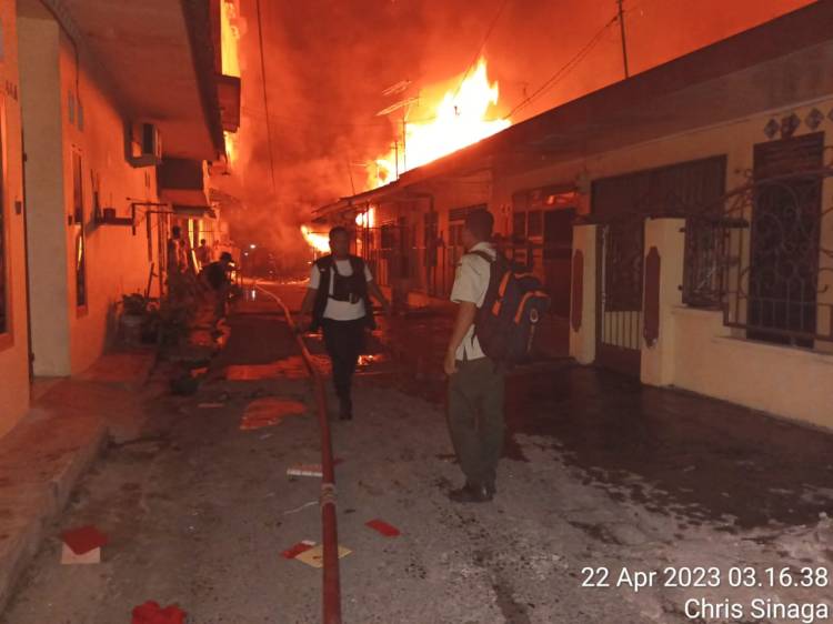 21 Rumah warga  Terbakar di Pulo Brayan