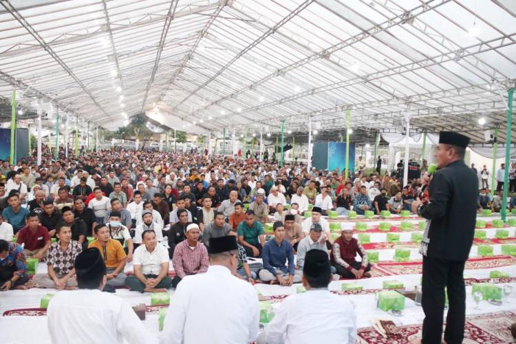 Ramadan Berbagi, Edy Rahmayadi Ingatkan Pentingnya Kejujuran dan Kekompakan