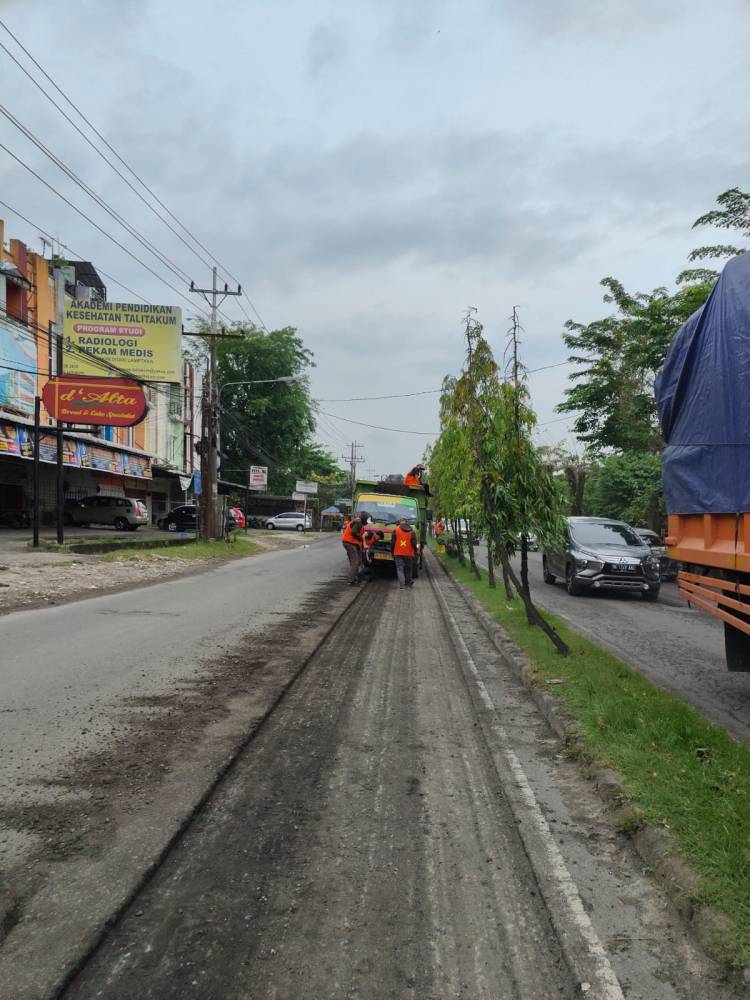 Penuhi Aspirasi Masyarakat, Pemko Medan Perbaiki Tiga Jalan Provinsi