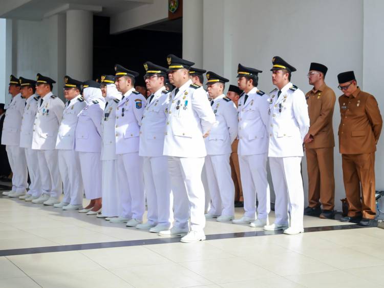 Pelaksanaan Upacara Peringatan Hari Otonomi Daerah XXVII Pemko Medan Berlangsung Khidmat
