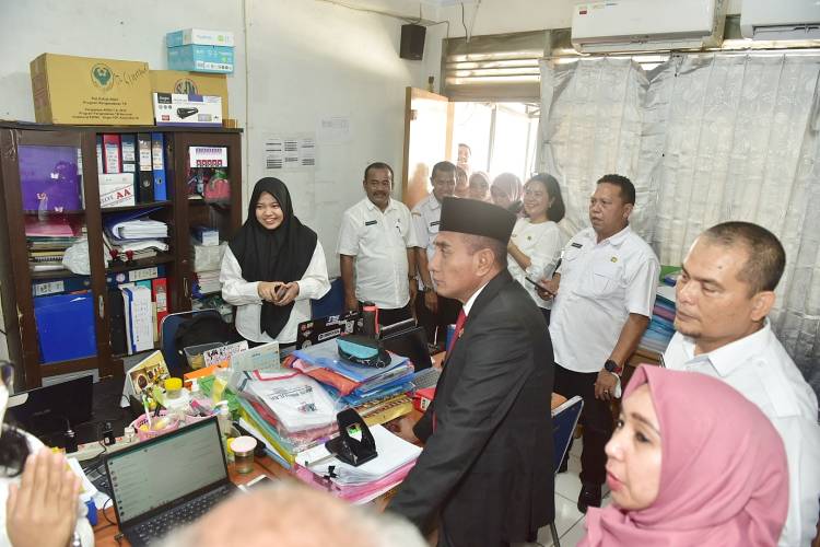 Edy Rahmayadi Minta Percepatan  Penggunaan Dokumen Digital