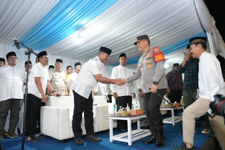 Kunjungi Pos Terpadu, Kapoldasu: Malam Takbiran di Kota Medan Kondusif!