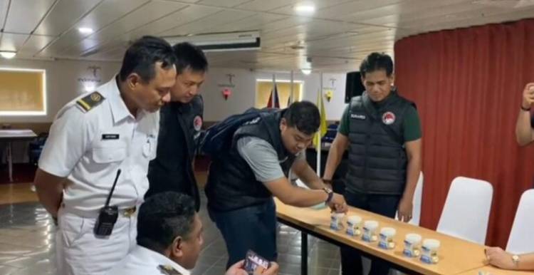 ABK Kapal Kelud Ditest Urine