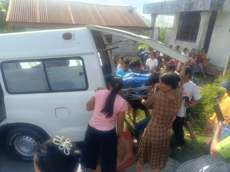 Polres Simalungun Beraksi, Bantu Evakuasi Korban Kecelakaan di Saluran Irigasi Panei Tongah