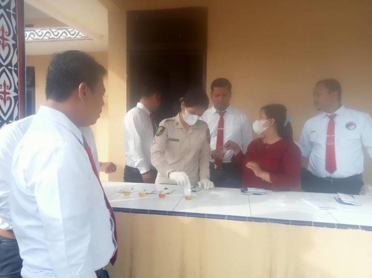 Polres Simalungun,  Seluruh Personel Lakukan Tes Urine Dadakan