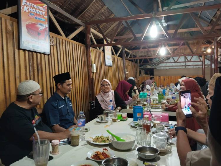 Buka Bersama dengan Legislator Dr Karmila Sari, JMSI Siap Bersinergi Bangun Riau