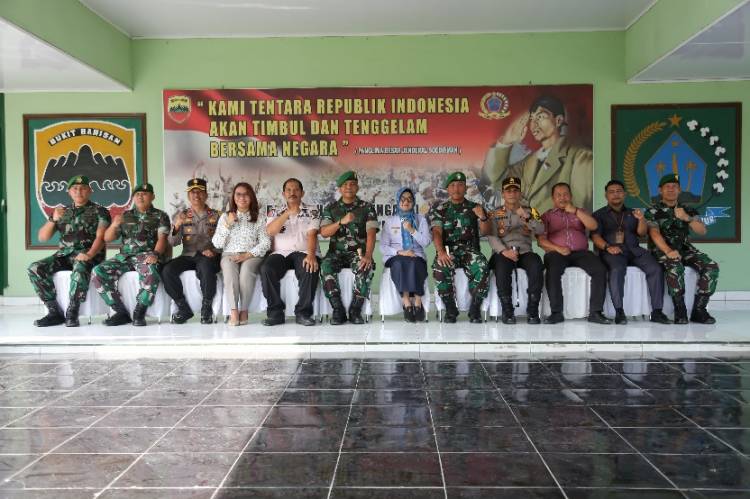 Wali Kota Susanti Exit Briefing Danrem 022/PT Kolonel Inf Agustatius Sitepu