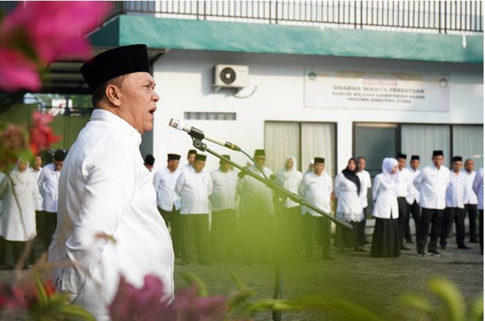 Apel Pagi Pasca Libur Lebaran, Kakanwil Kemenagsu Ajak Seluruh Jajarn Rajut Silahturahmi