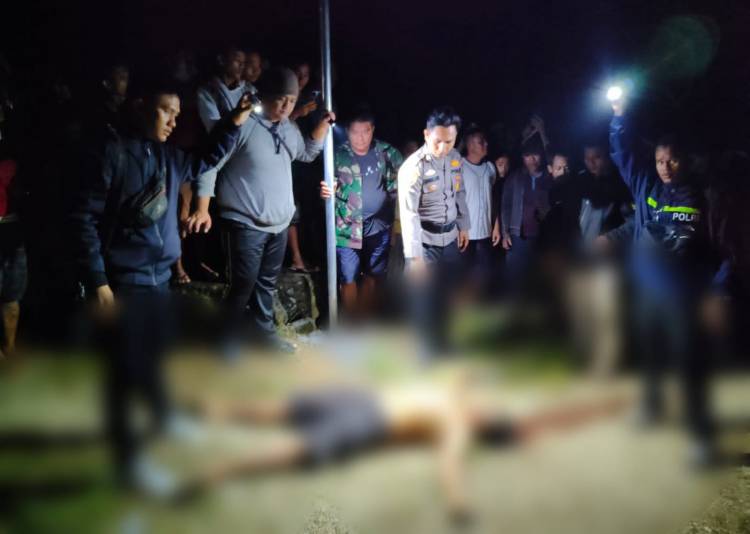 Diduga Salah Paham, Tetangga Dibacok Hingga Tewas