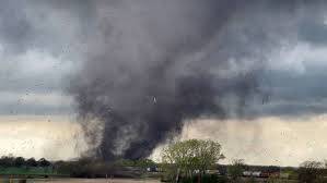 Kali Ini, Tornado dahsyat Melanda  Bagian Timur Nebraska