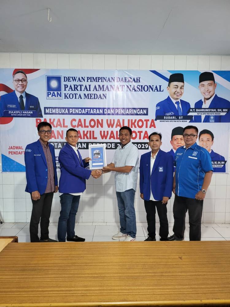 Pilkada Kota Medan, Bahrumsyah Ambil Formulir ke PAN