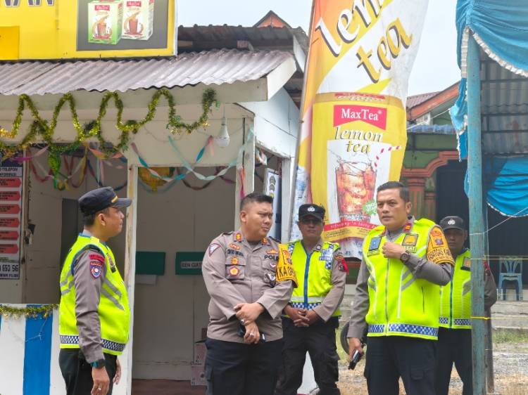 Pastikan Berjalan Baik, Kapolres Simalungun Tinjau Pos Pengamanan Operasi Ketupat Toba 2024 Jelang Idul Fitri