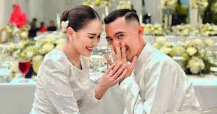 PerwiraTNI  Mempersunting Artis Jakarta Tahu Siapa Dia