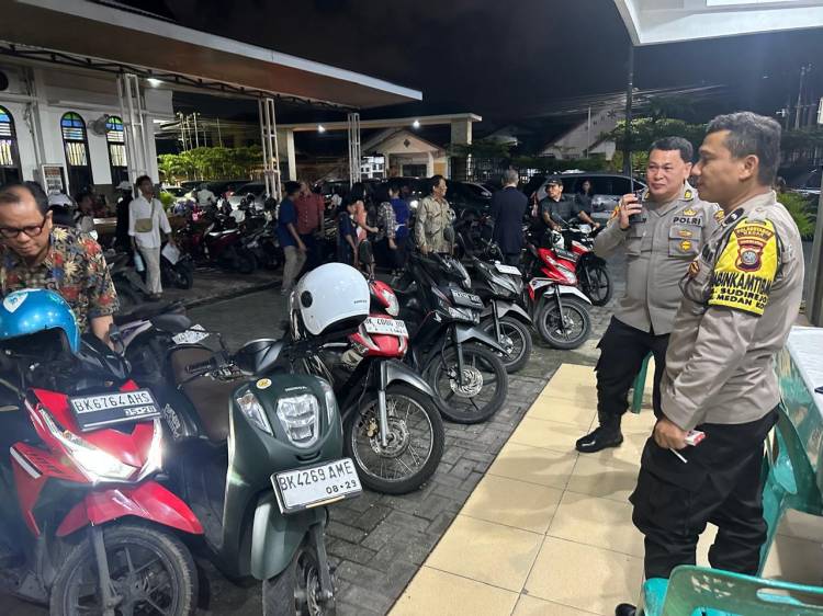 Polrestabes Medan & Polsek Jajaran Jaga Gereja Ibadah Jumat Agung dan Hari Paskah