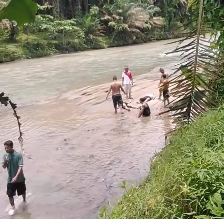 Liburan Lebaran, Dua Remaja Tewas Tenggelam di Sungai Batu Jalur Kotarih