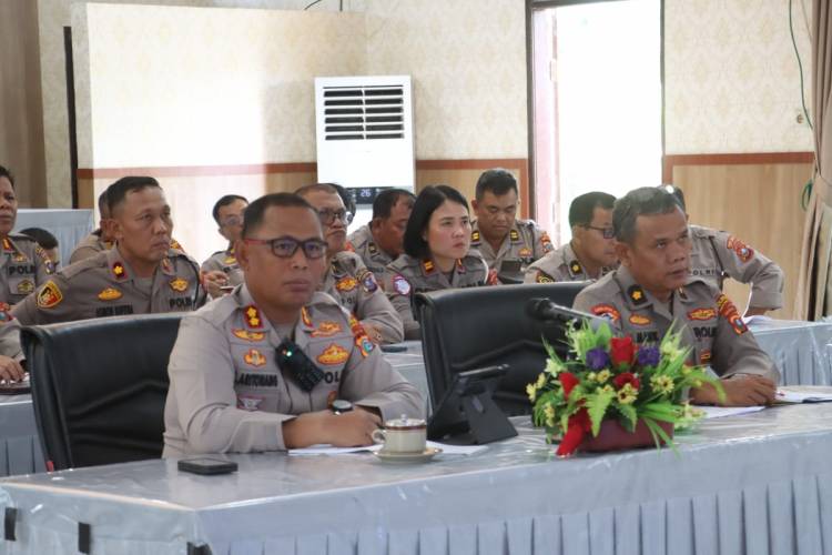 Kapolres Simalungun Ikuti Arahan Kapolda Sumut Terkait Persiapan Pengamanan May Day 2025
