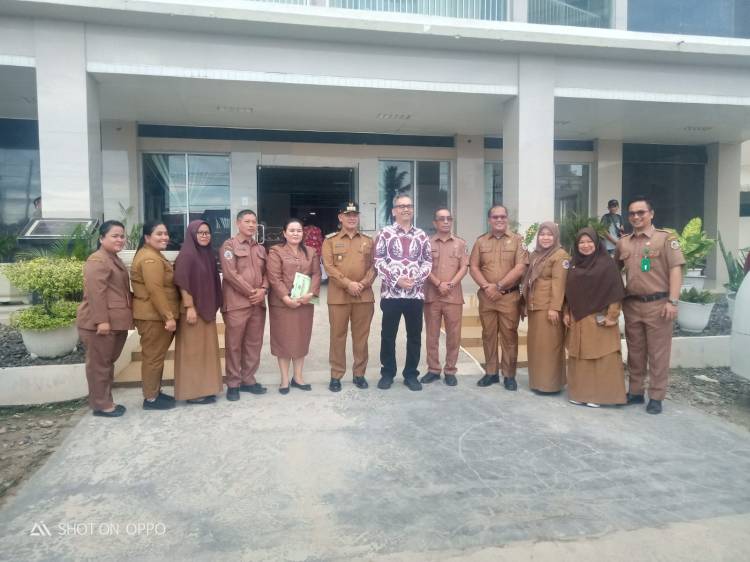 Kunjungi RSUD Pandan Sihar Sitorus Sarankan Pihak Rumah Sakit Tentukan 3 Prioritas Untuk Pembenahan