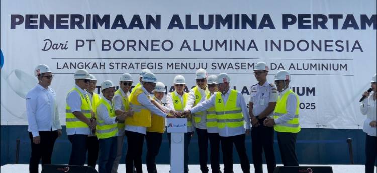 INALUM Terima Pengiriman Perdana Alumina dari SGAR Mempawah Langkah Strategis Menuju Kemandirian Aluminium Nasional