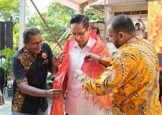 Wali Kota Medan Apresiasi Kepedulian ISK Bantu Masyarakat Kurang Mampu, Rico Waas : Harus Dijadikan Contoh