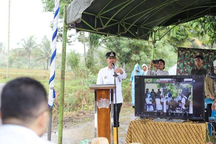 Bupati Ingin Madina Jadi Pemasok Utama Beras untuk Kabupaten Tetangga