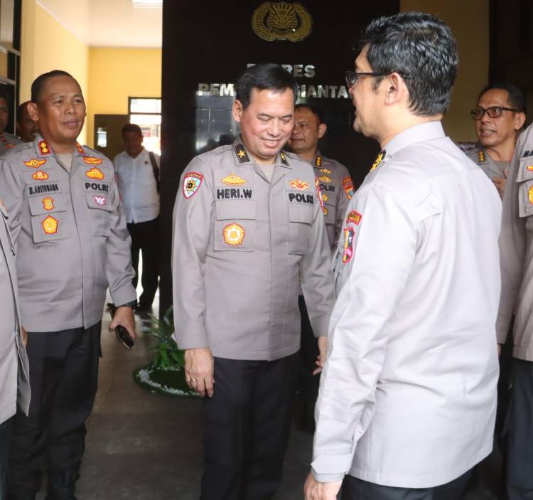 Kapolres Simalungun Dampingi Kunjungan Tim Itwasum Polri dalam Rangka Was Ops Ketupat Toba-2025