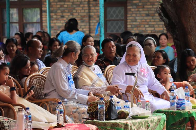 Kapolres Pematangsiantar Hadiri Perayaan Paskah dan Pesta Pembangunan Gereja Paroki ST. Fransiskus Assisi