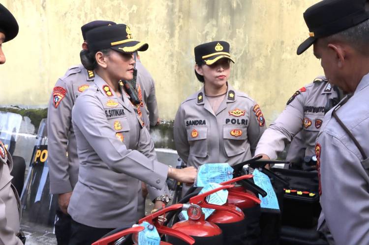 Pastikan Almatsus dan Randis Sat Samapta siap digunakan,Kapolres Pematangsiantar lakukan Pengecekan