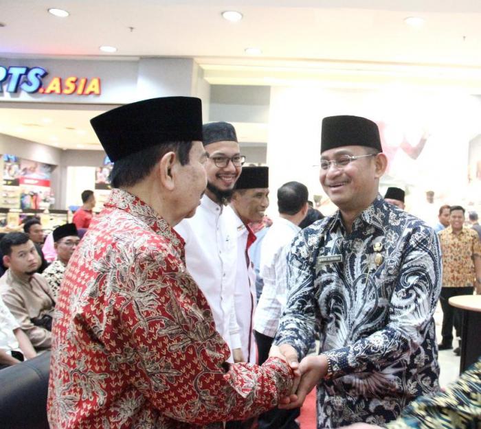 Sekda Ajak Warga Medan Bantu Para Mustahik
