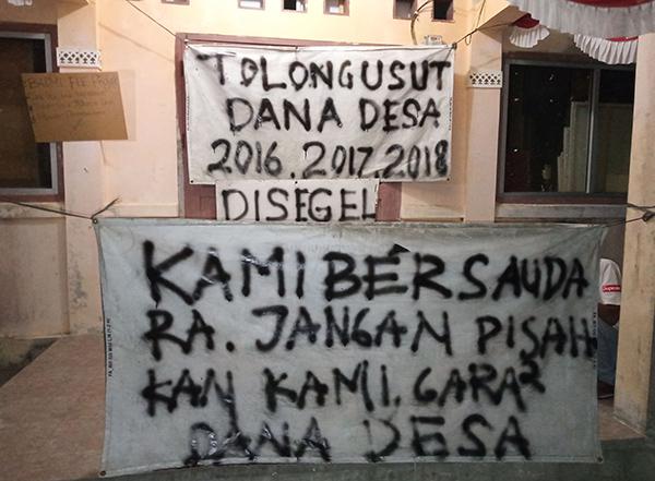 Kenapa  kantor keuchik di Segela Warga...?