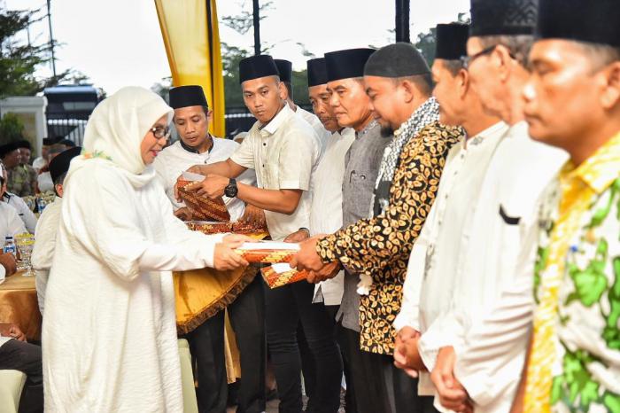 Sabrina Ajak Masyarakat Jadikan Ramadan Ajang Silaturahmi