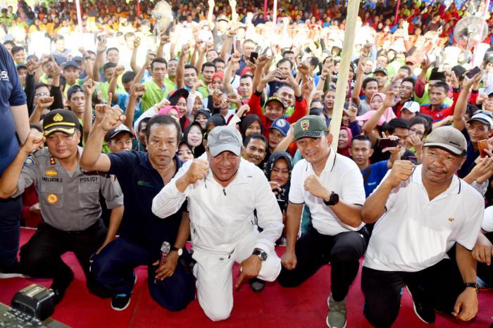 Peringati Hari Buruh, Edy Rahmayadi Ajak Buruh Berdialog Sampaikan Aspirasi