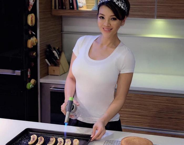Masih Bingung Mau Buat Menu Apa Saat Berbuka Puasa, ini Tips Dari Farah Quinn