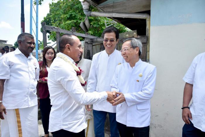 Gubernur Ajak Umat Budha Introspeksi Diri