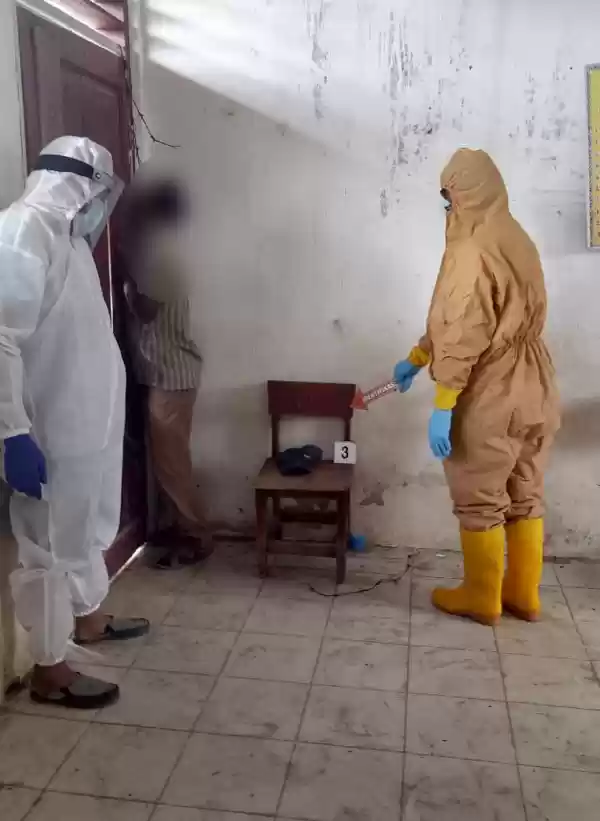 Buruh Bangunan Gantung Diri di Ruangan Kelas SD