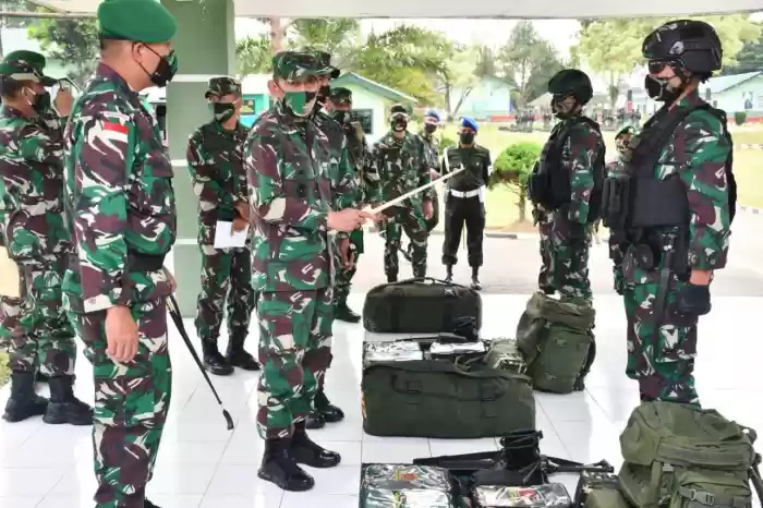 Pangdam I/BB Periksa Kesiapan Operasi Yonif 125/SMB Sebagai Satgas Pamtas RI-PNG