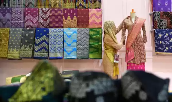 Kementrian Sosial dan UKM, Membantu KUKM di Masa Virus Corona Saat ini