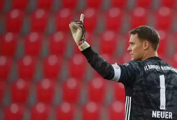 Kiper Bayern Munich, Manuel Neuer, Mengaku Girang Menangkan Loga