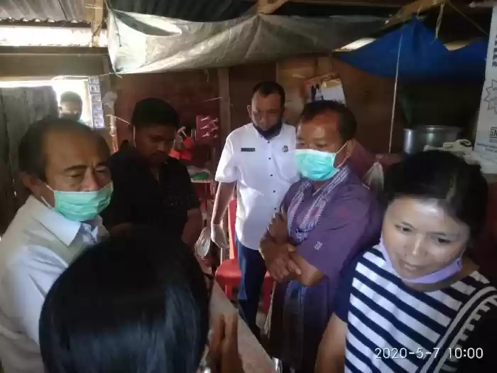 Kejari Toba Samosir Perduli pada Masyarakat Miskin