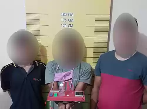 Brak..., Polisi Grebek Oknum  Polri dan Dua Rekannya diduga Lagi Nyabu